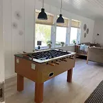 Semesterbostad With Sauna And Hot Tub Farsø