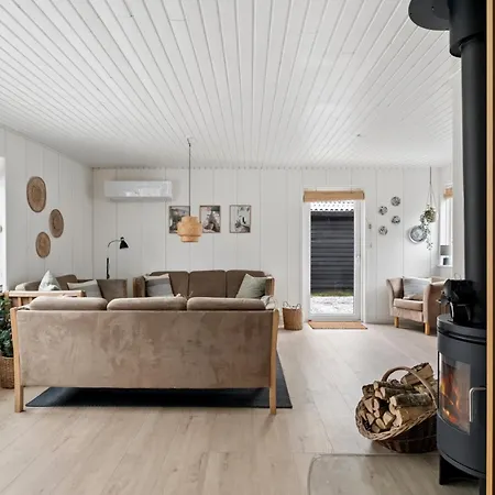 With Sauna And Hot Tub *