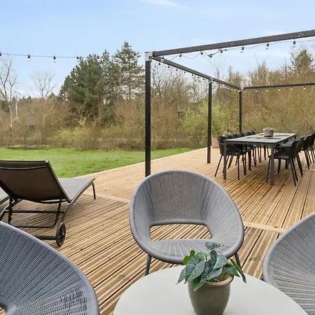 Mit Spa, Sauna Und Whirlpool Ferienhaus *