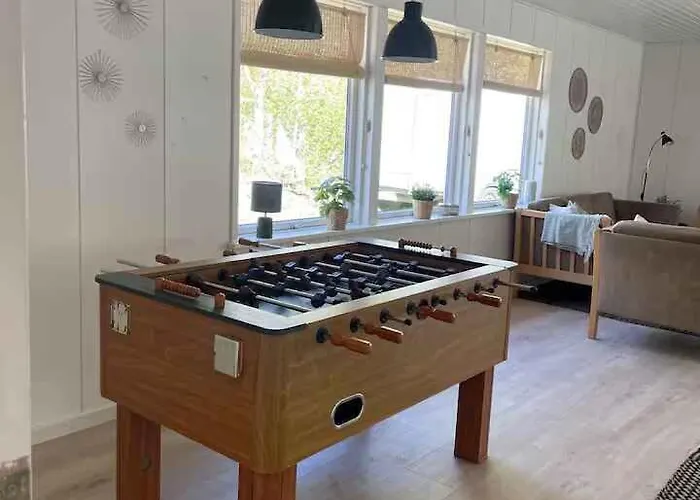بيت للعطل With Sauna And Hot Tub Farsø